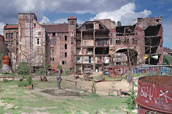 Kunsthaus Tacheles 1993